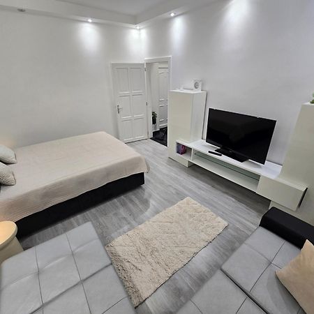 Martina Apartman Bekescsaba Dış mekan fotoğraf